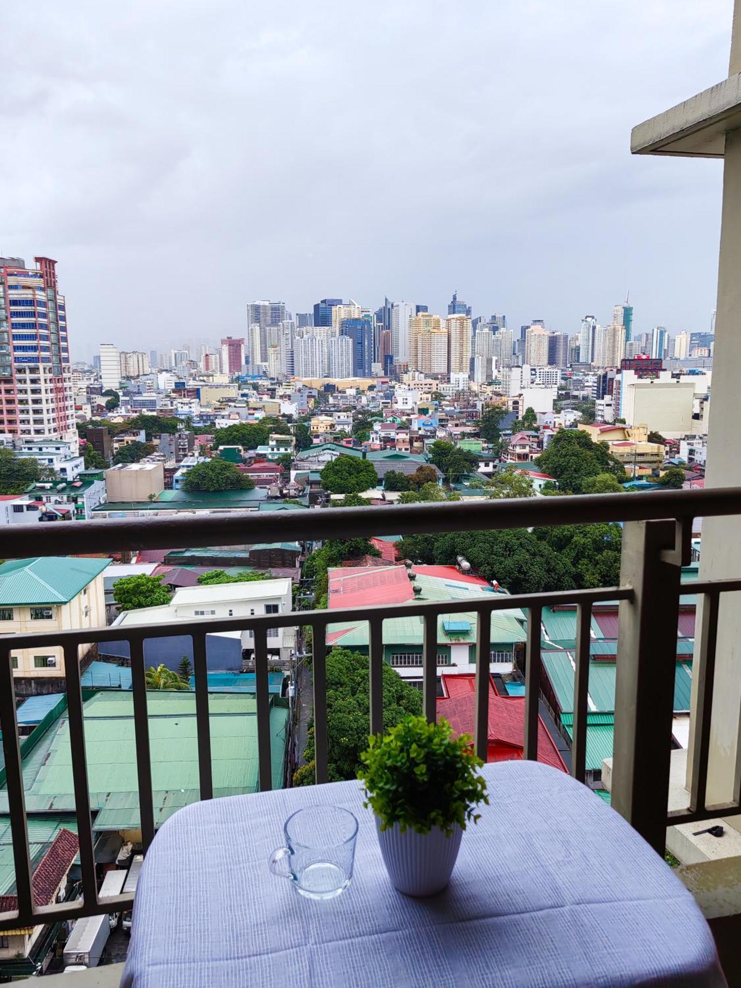 La Verti Residences Staycation Manila Eksteriør billede